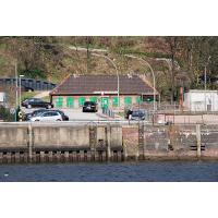 1027_0010 Blick von der Elbe auf die Grosse Elbstrasse und dem Gebäude der alten Altonaer Hafenbahn. | Grosse Elbstrasse - Bilder vom Altonaer Hafenrand.